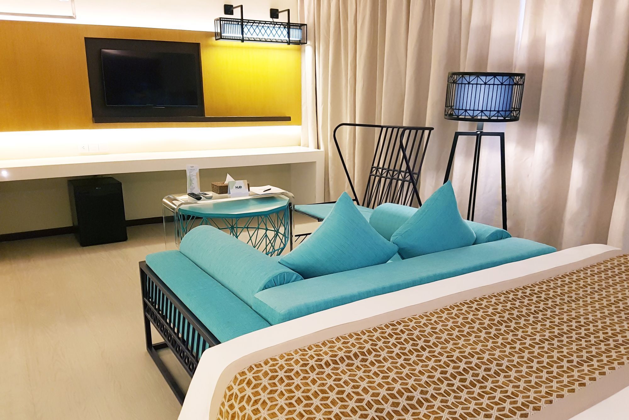 Hue Hotels And Resorts Boracay Managed By Hii Manoc-Manoc Exteriör bild