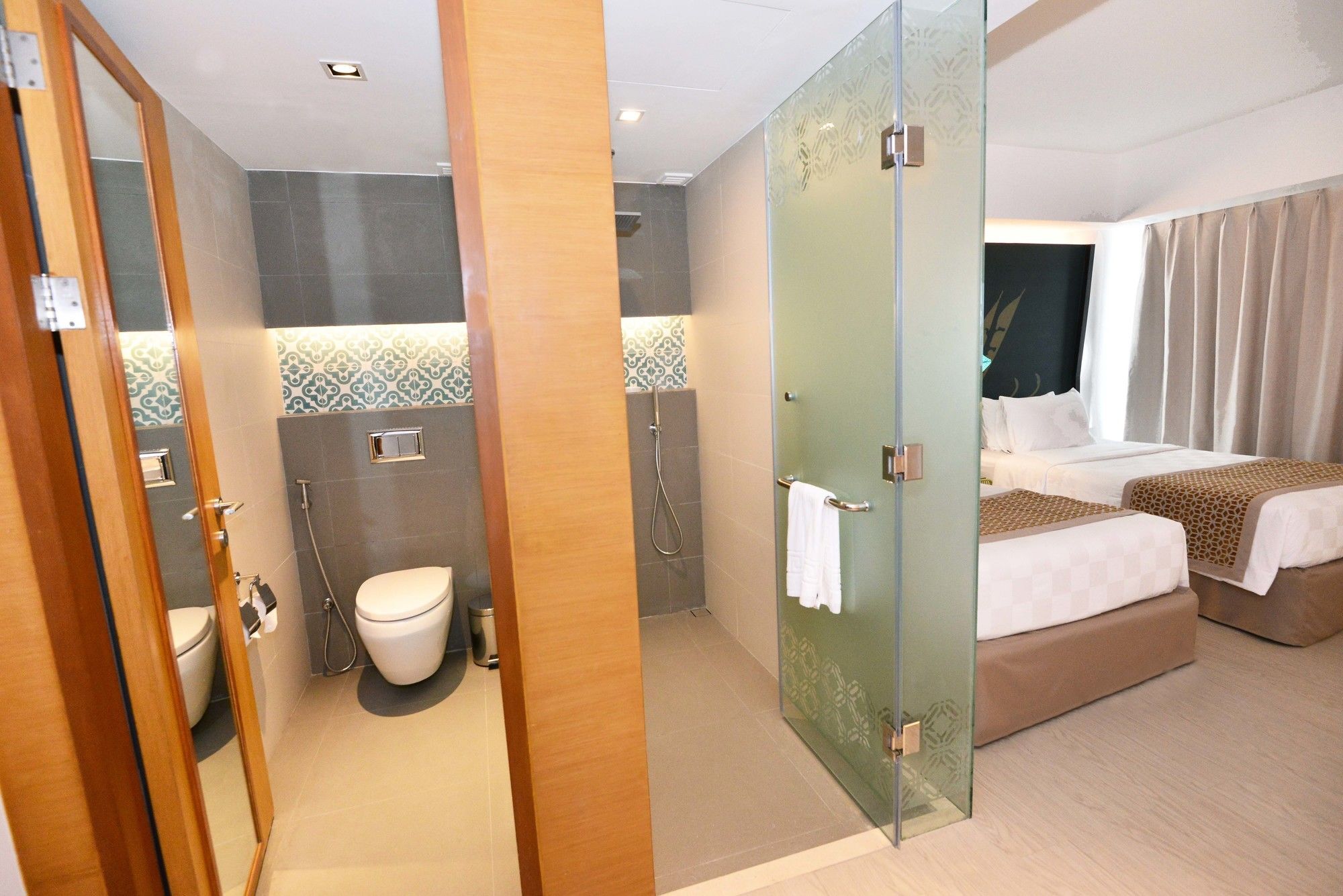 Hue Hotels And Resorts Boracay Managed By Hii Manoc-Manoc Exteriör bild
