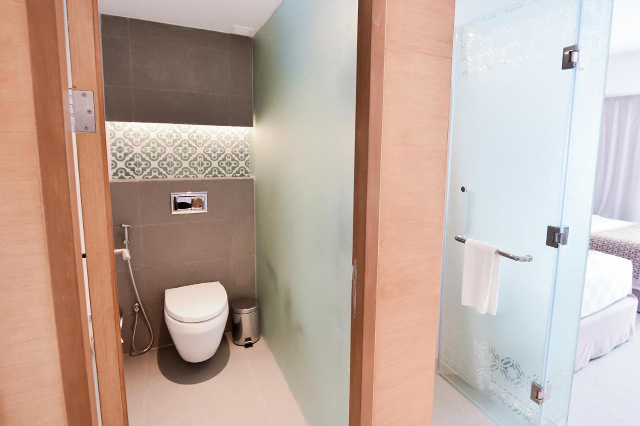 Hue Hotels And Resorts Boracay Managed By Hii Manoc-Manoc Exteriör bild